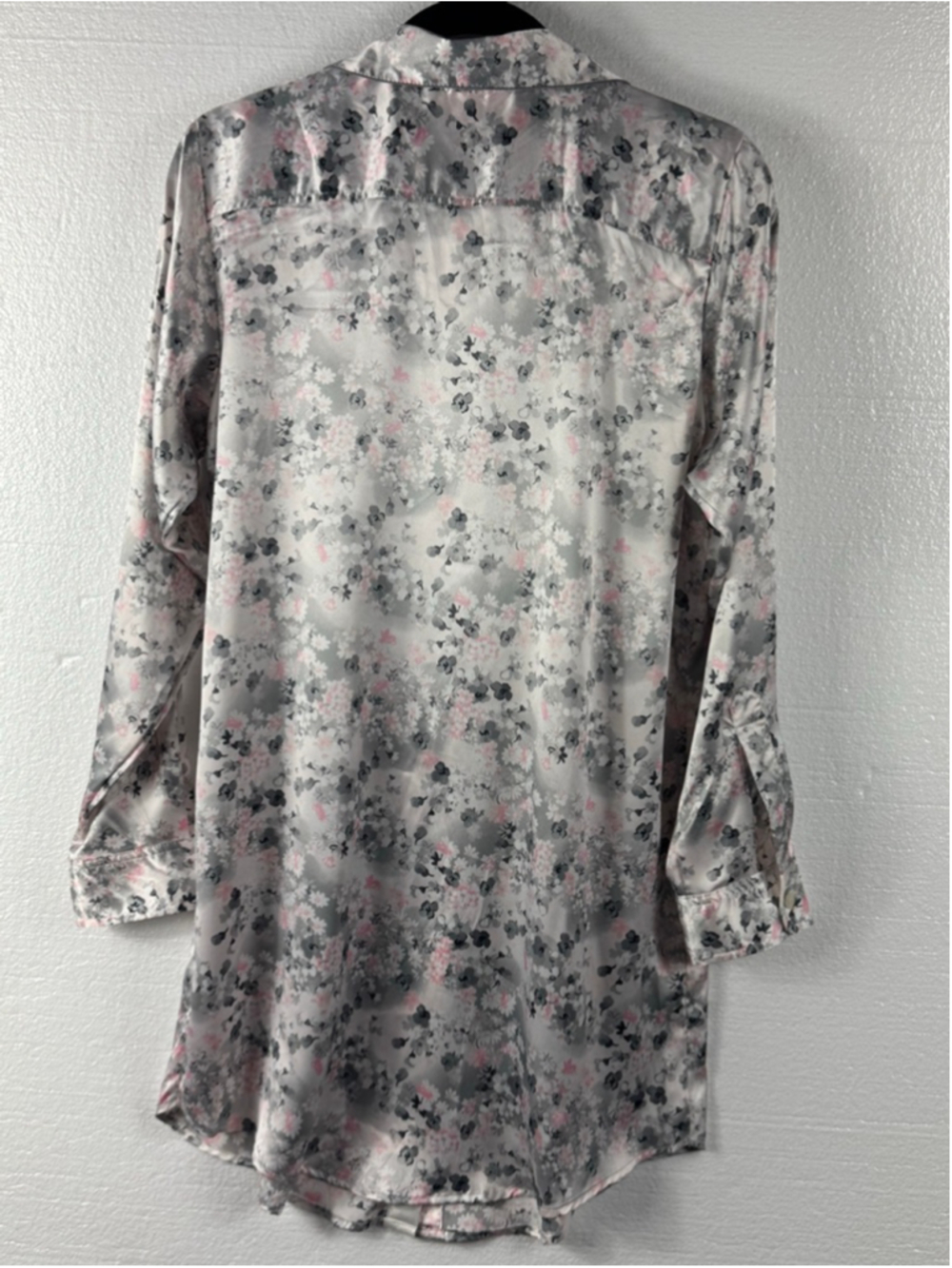 Victoria's Secret Gray Pink Satin Floral Sleep Shirt size M - Picture 7 of 8